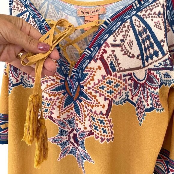 Flying Tomato cold shoulder top with tie at  centre front - Picture 6 of 7